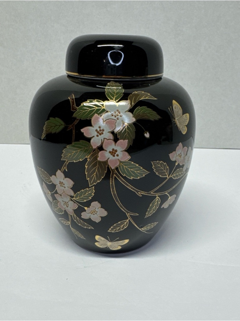 Vintage Japanese Black & Gold Cherry Blossom/Butterflies Ginger Jar Urn 6in